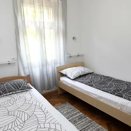 Cinkopan Apartment